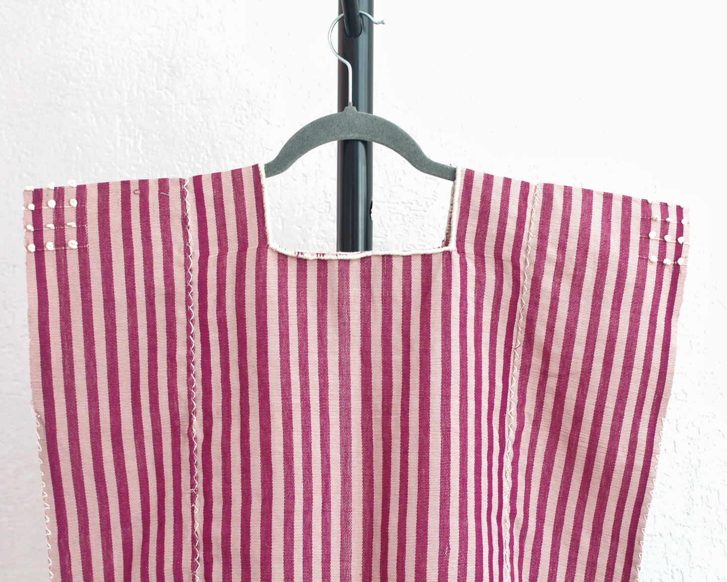 Top Nuditos Deshilado Rosa Vino
