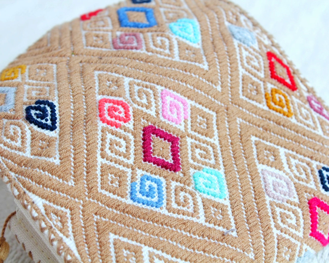 Cartera Cosmos Beige colores