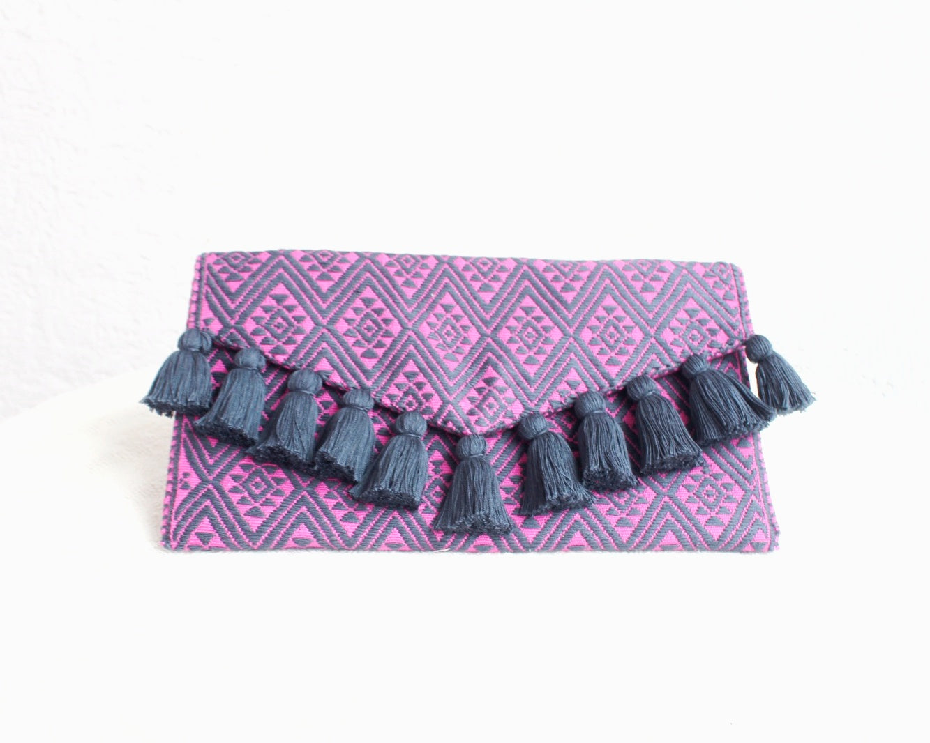 Clutch Artesanal Estrellas Diamante Lila Gris