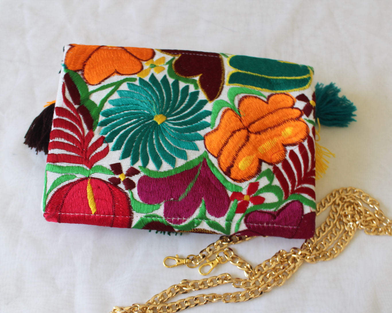 Clutch Bordado Colores Blanco