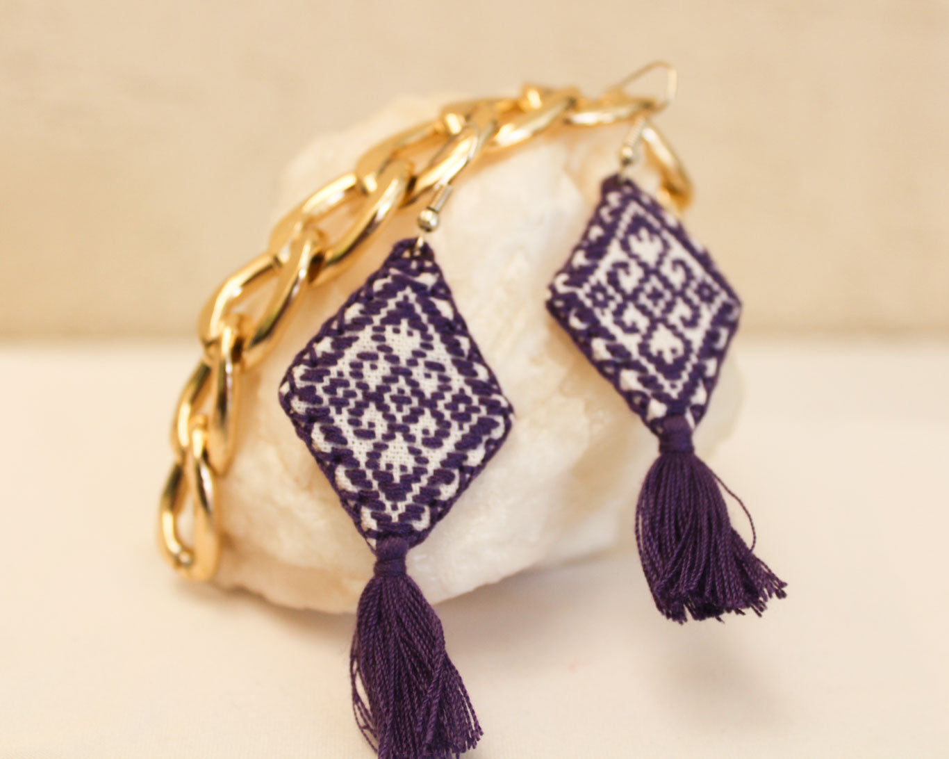 Aretes Grecas Morado