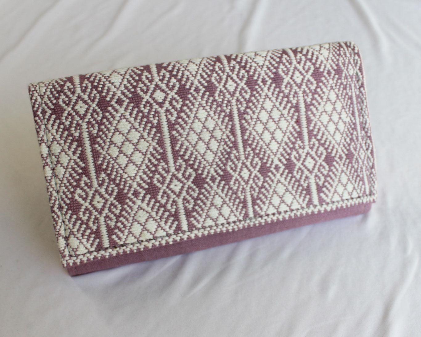 Cartera Grande Estrellas con Coronas Lila