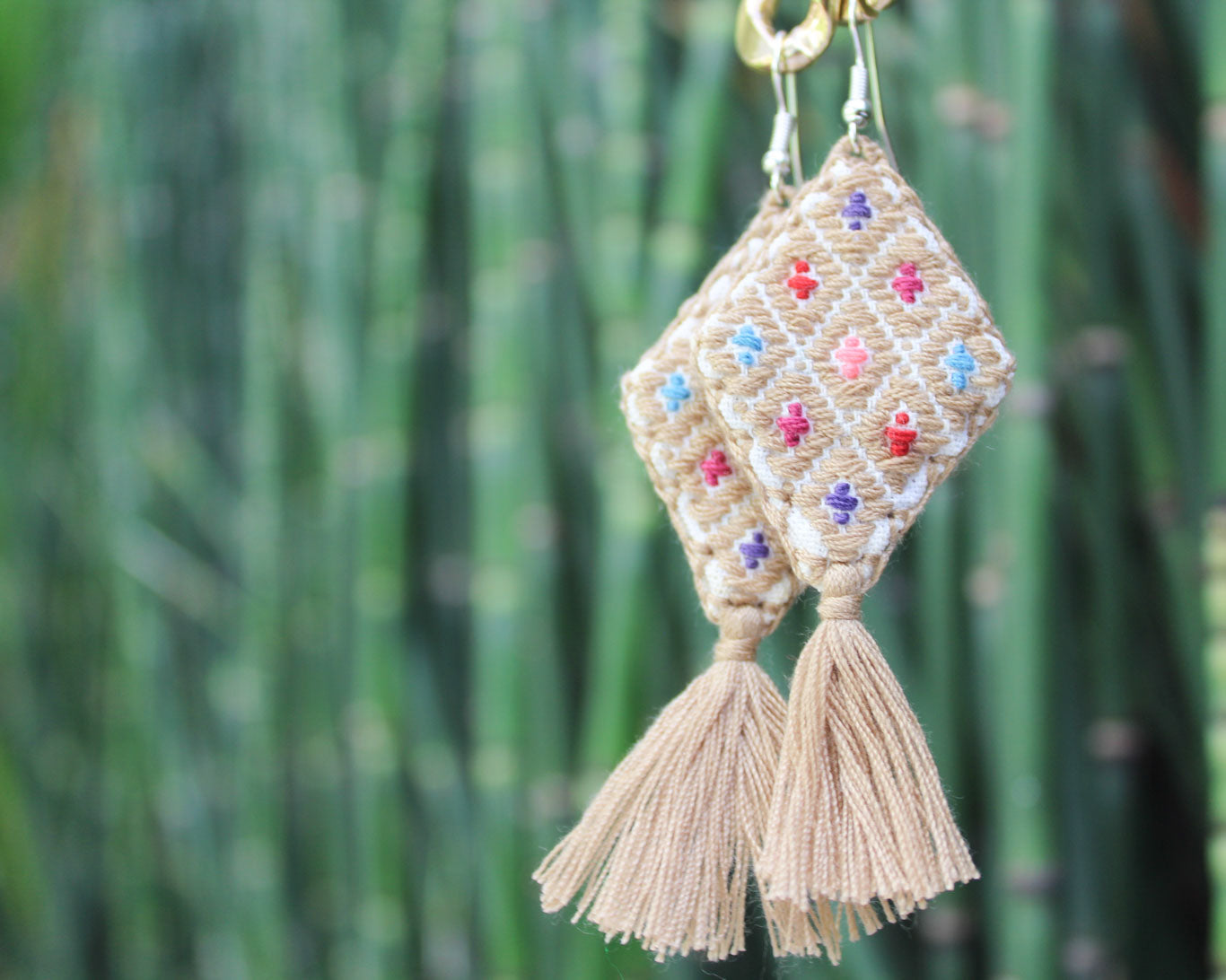 Aretes Cosmos Rombos Beige