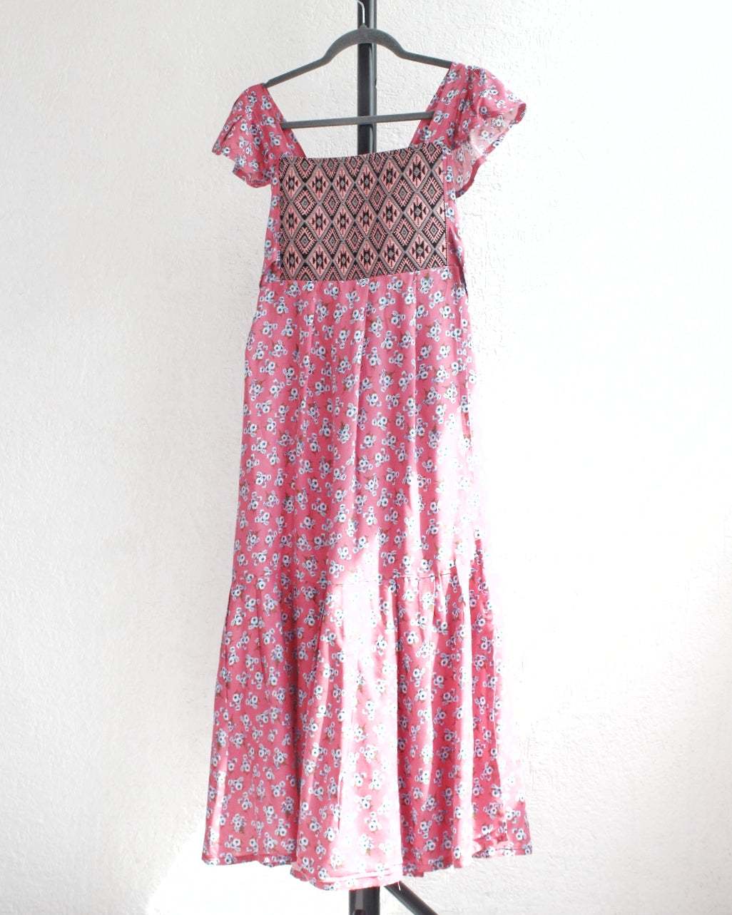 Vestido Abierto Telar Flores Coral