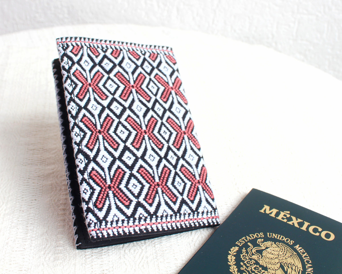 Porta Pasaporte Mariposas Gris Coral