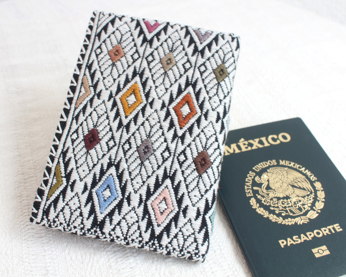 Porta Pasaporte Estrellas Blanco