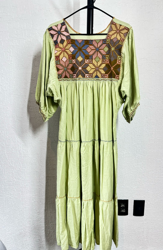 Vestido Julia Flores menta  L / XL