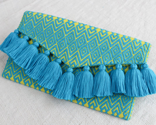 Clutch Artesanal "BATS’I LUCH" Azul Amarillo