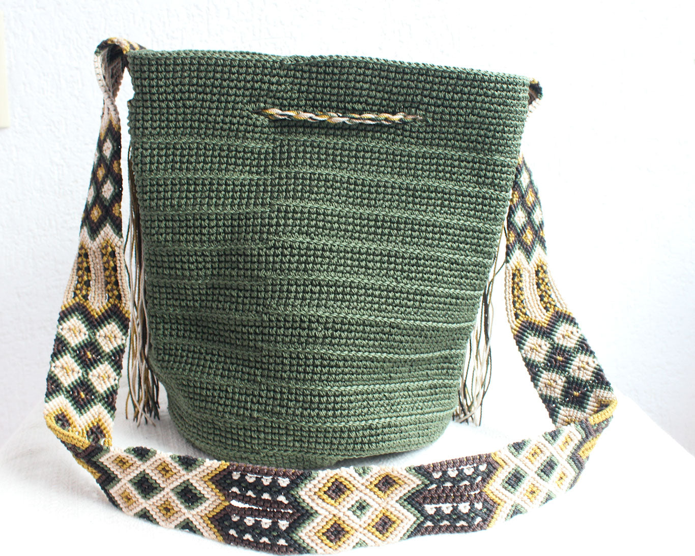 Bolso Morral Verde Olivio Beige