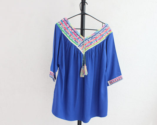 Blusa Cuello V Azul Mariposas Colores