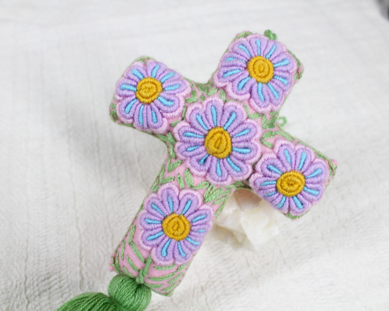 Cruz Pequeña Rosa Verde