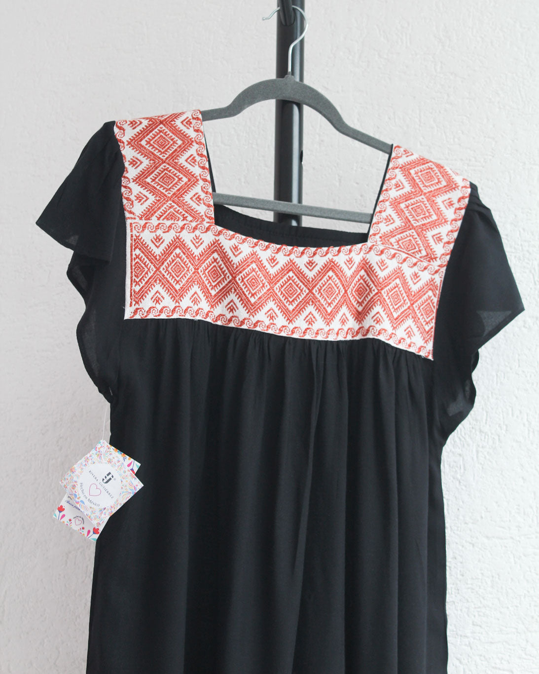 Vestido Bordado Rombos Negro