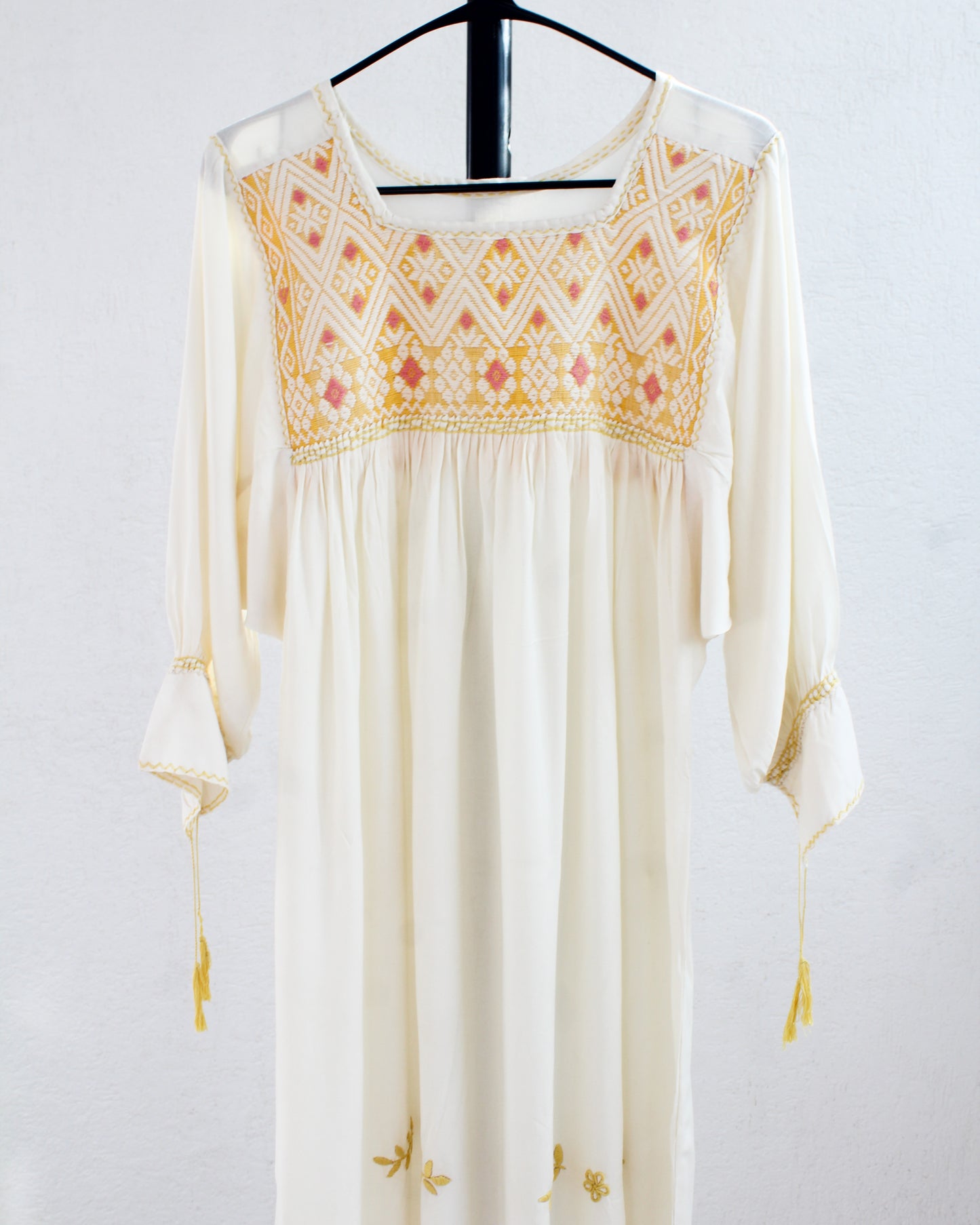 Vestido Elena Marfil Amarillo Manga 3/4  CH - M -L