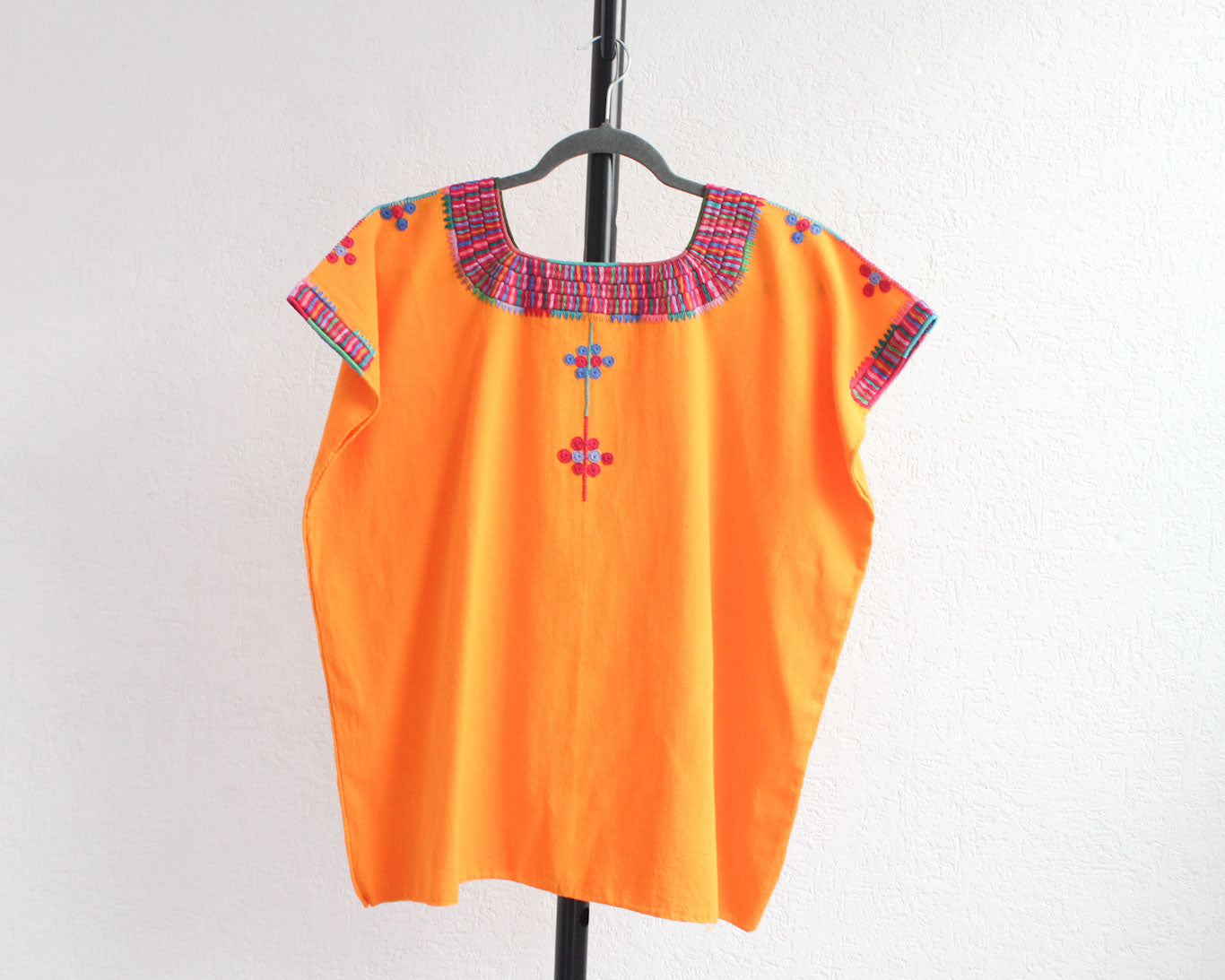 Blusa Manuela Bordada Amarilla