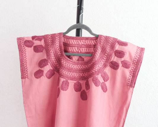 Blusa Hojas Bordadas XXL Ana Rosa