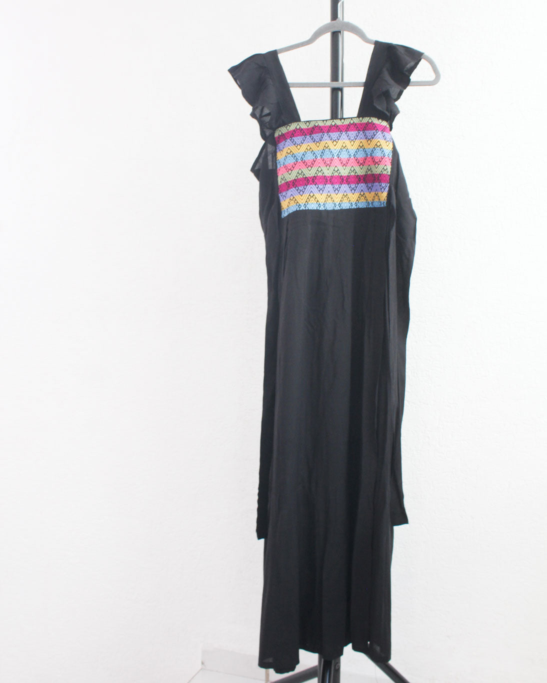 Vestido Abierto Telar Negro Colores