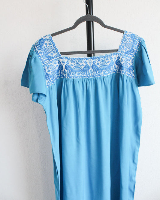 Vestido Bordado Pajaritos Azul Claro XXL