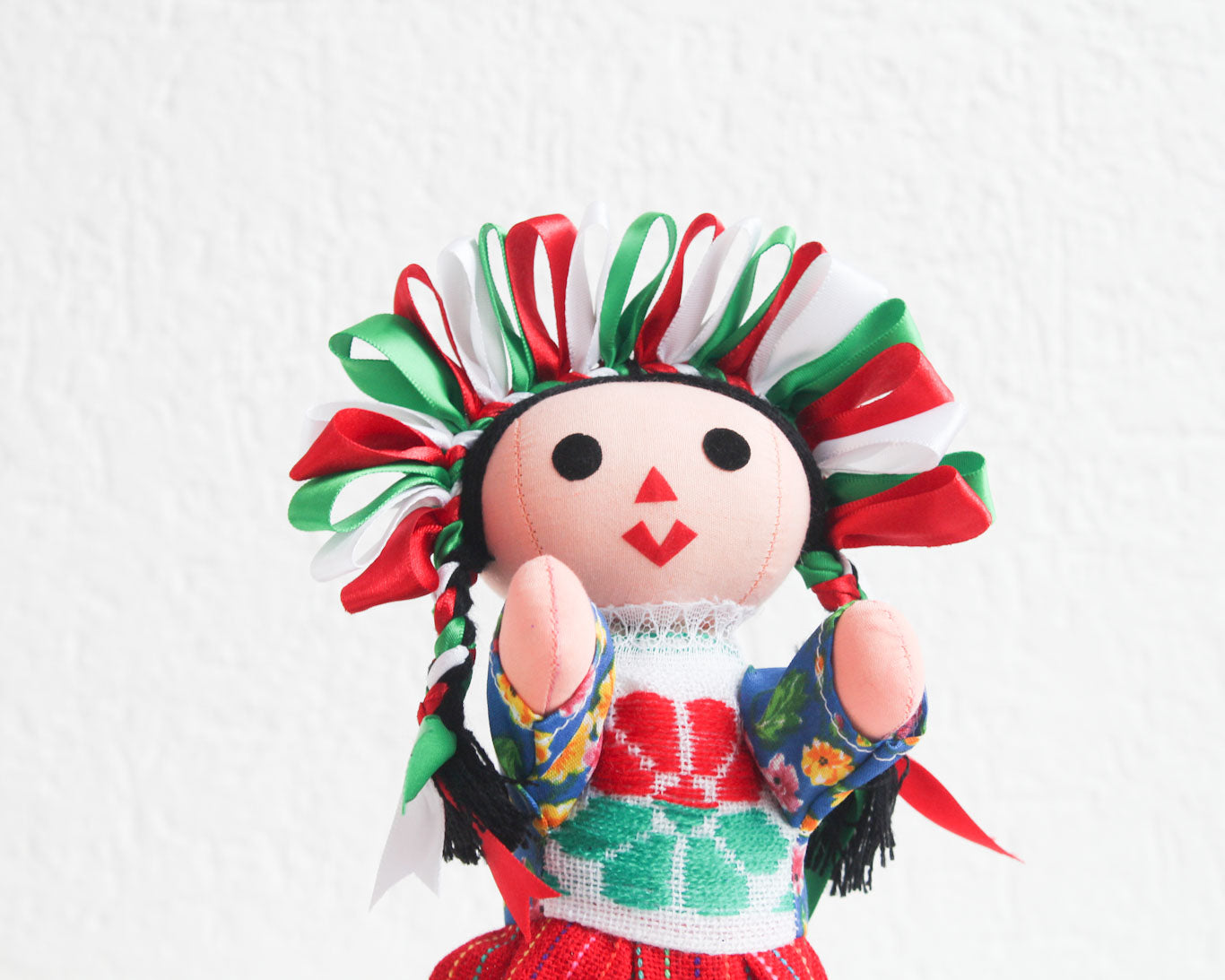 Muñeca Lelé Grande Rojo Verde Blanco