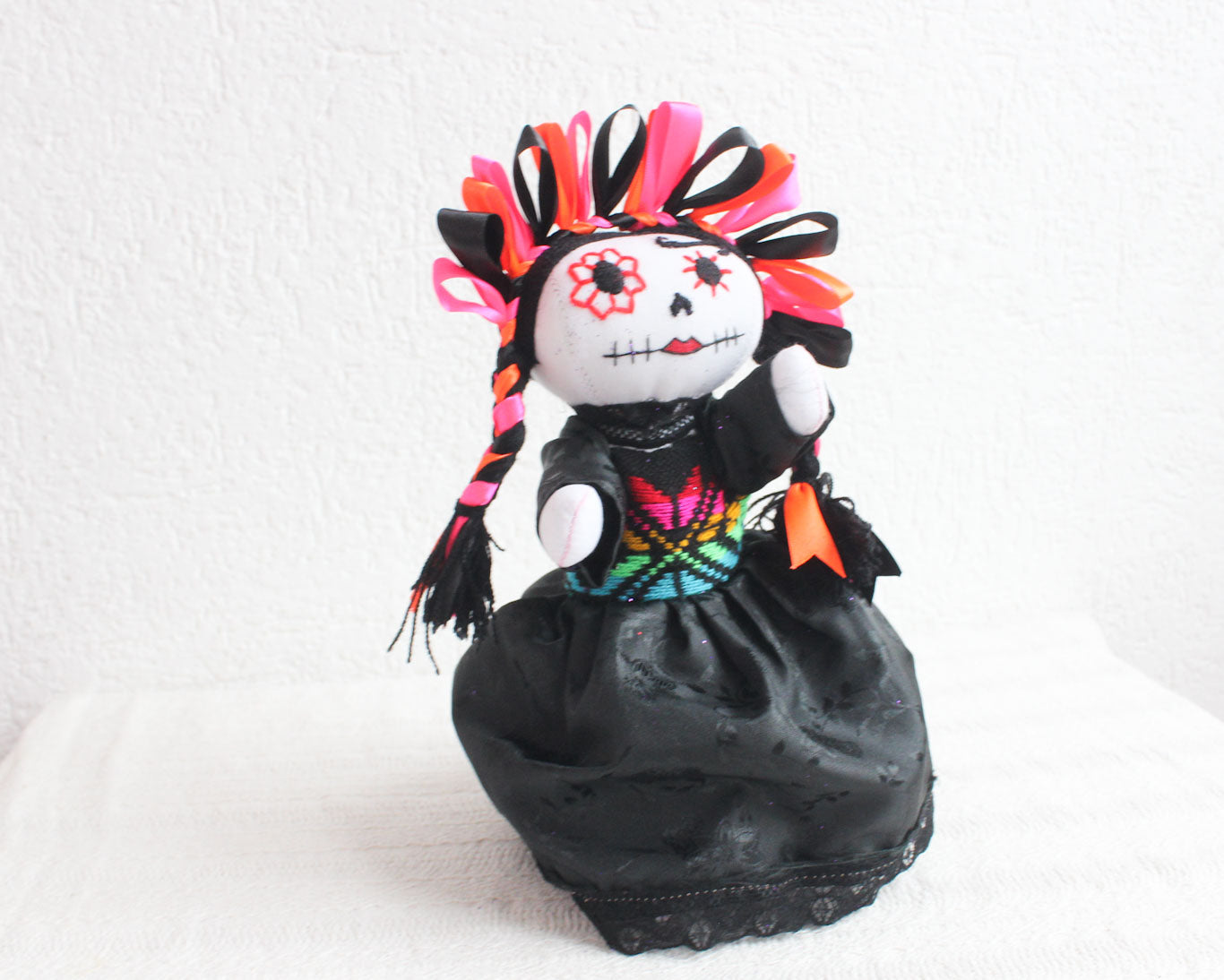 Muñeca Lelé Catrina Naranja Negro Rosa