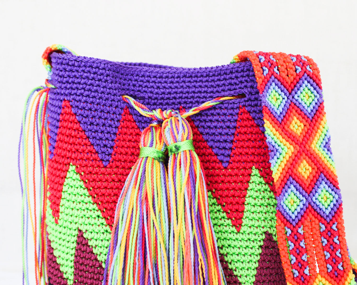 Bolso Morral Morado Zig Zag