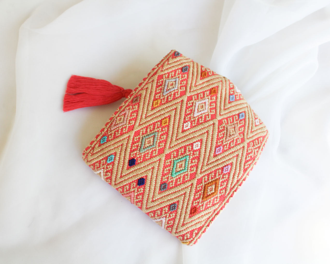 Cartera "Pilares de la Tierra" Beige Coral