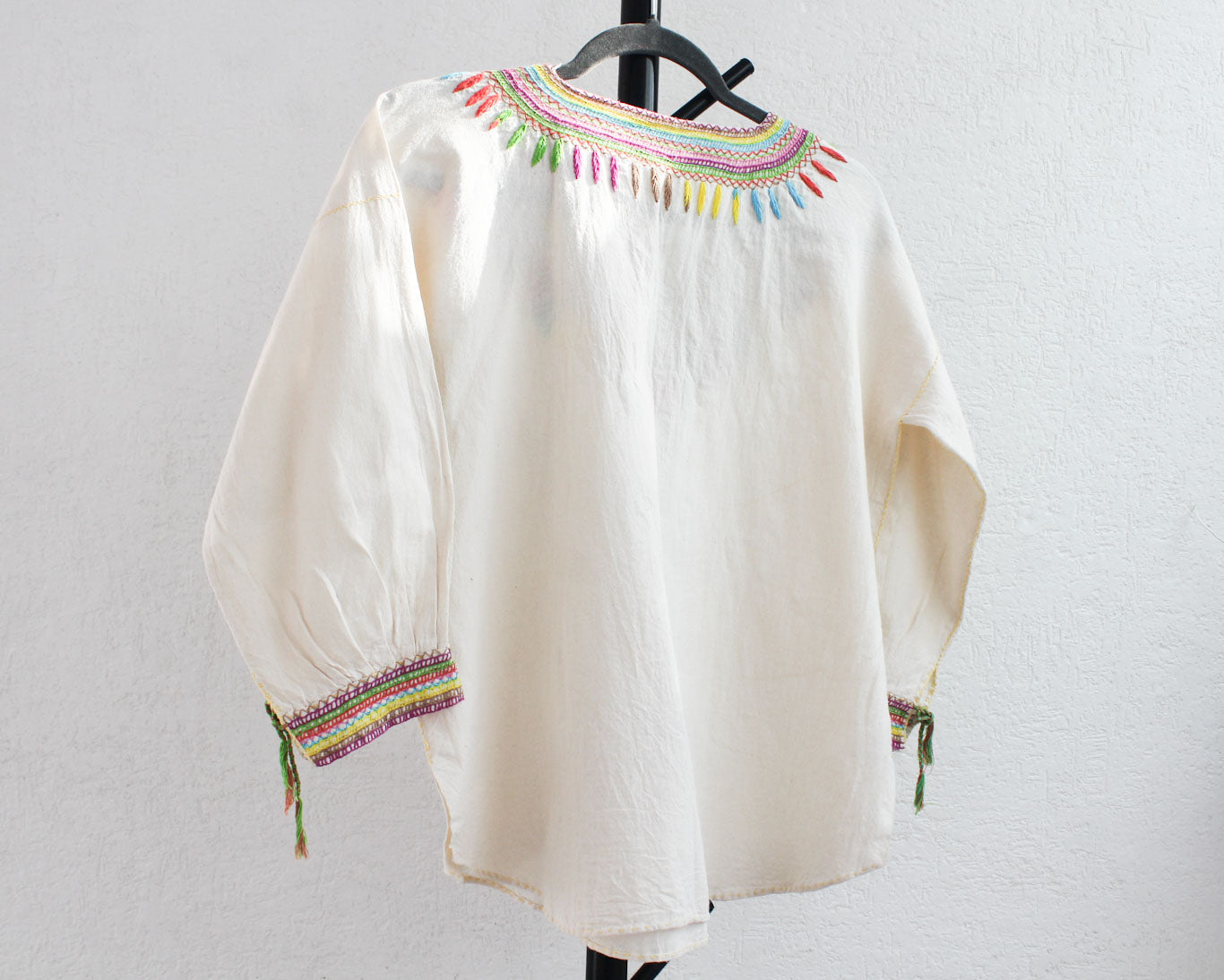 Blusa Flores Bordadas M Imelda Manta Colores Pastel