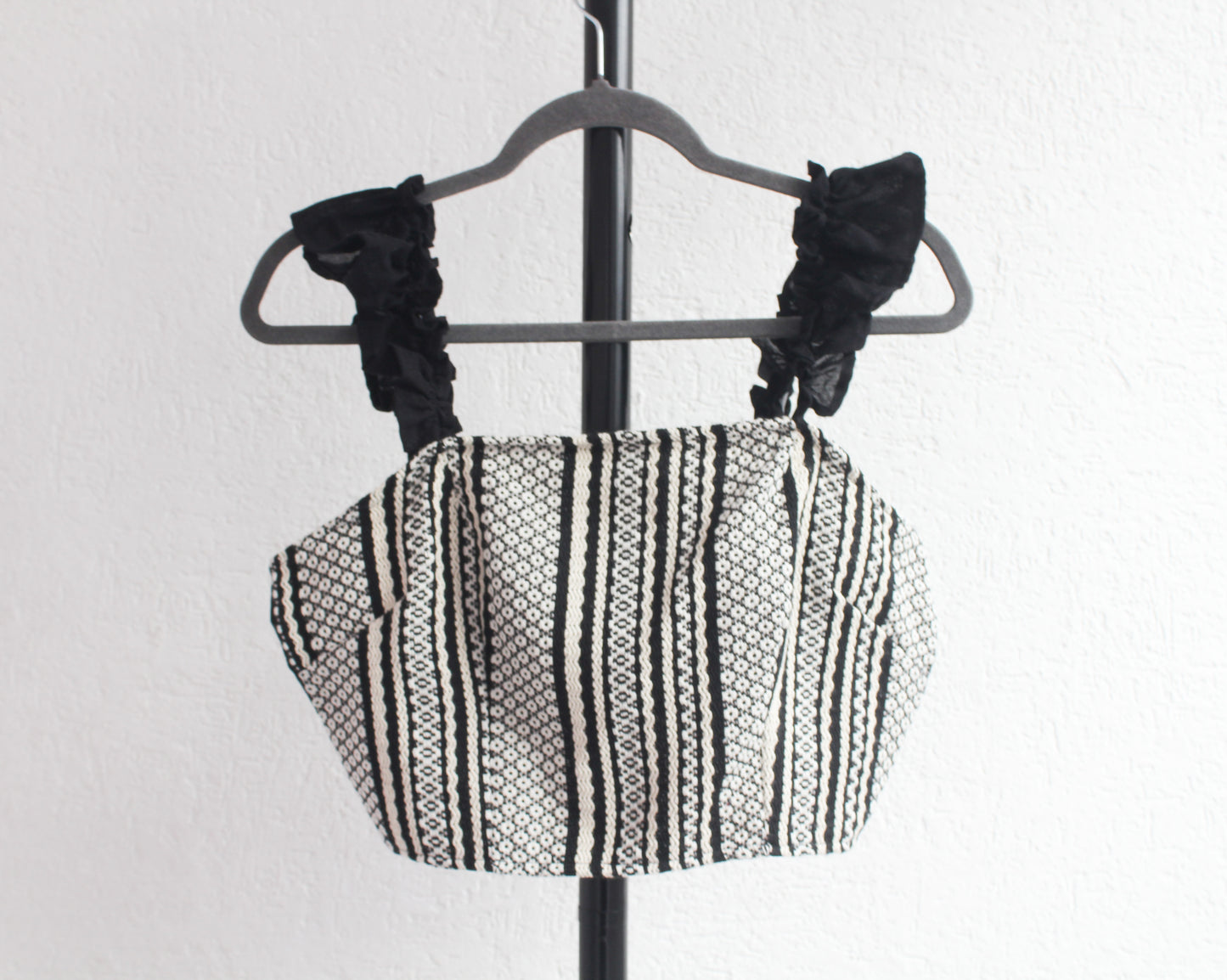 Crop Top Isabel Negro Beige
