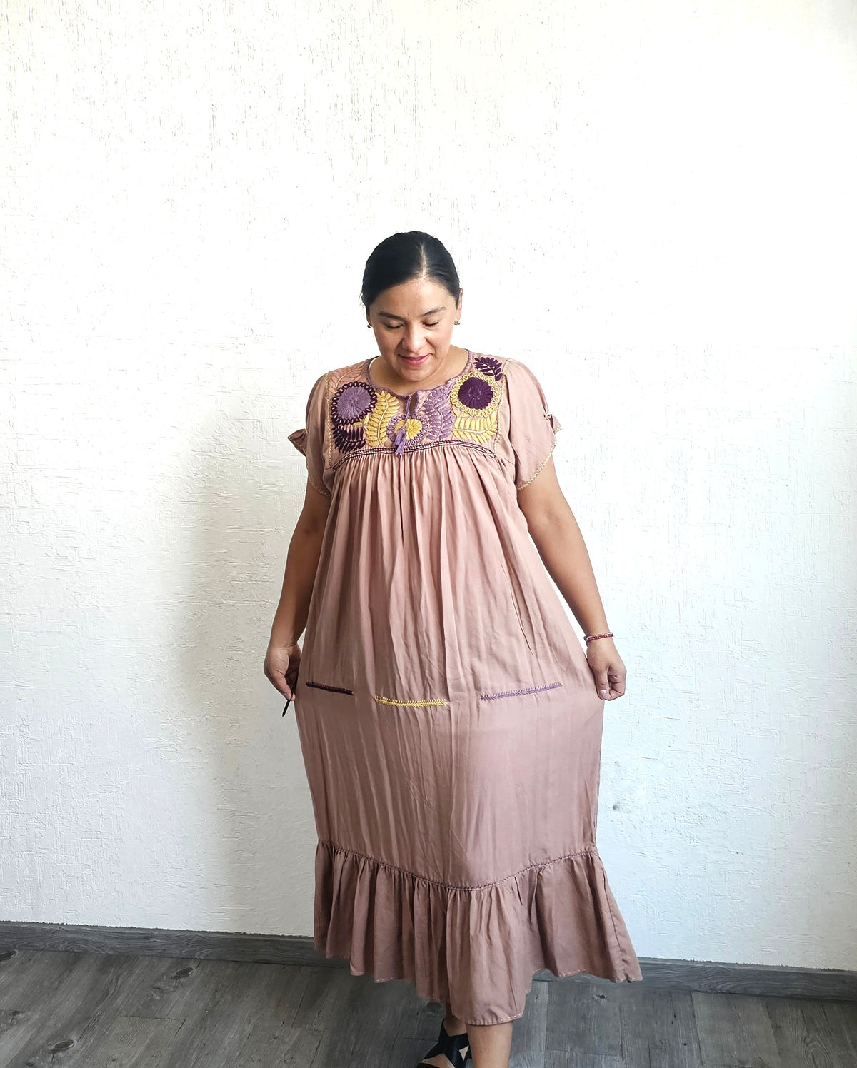 Vestido Rococo Capuchino L , XL , 2XL