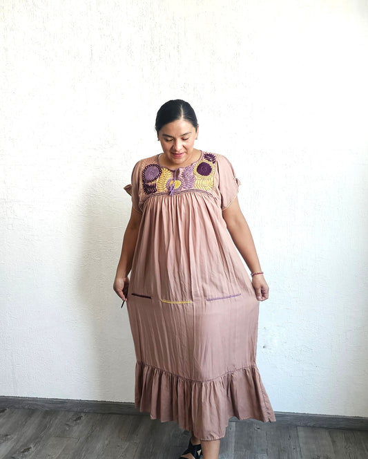 Vestido Rococo Capuchino L , XL , 2XL