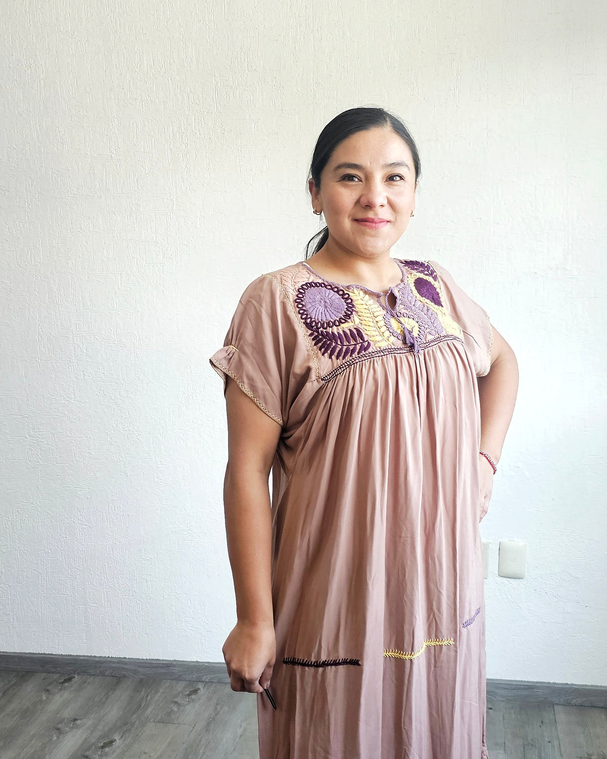 Vestido Rococo Capuchino L , XL , 2XL