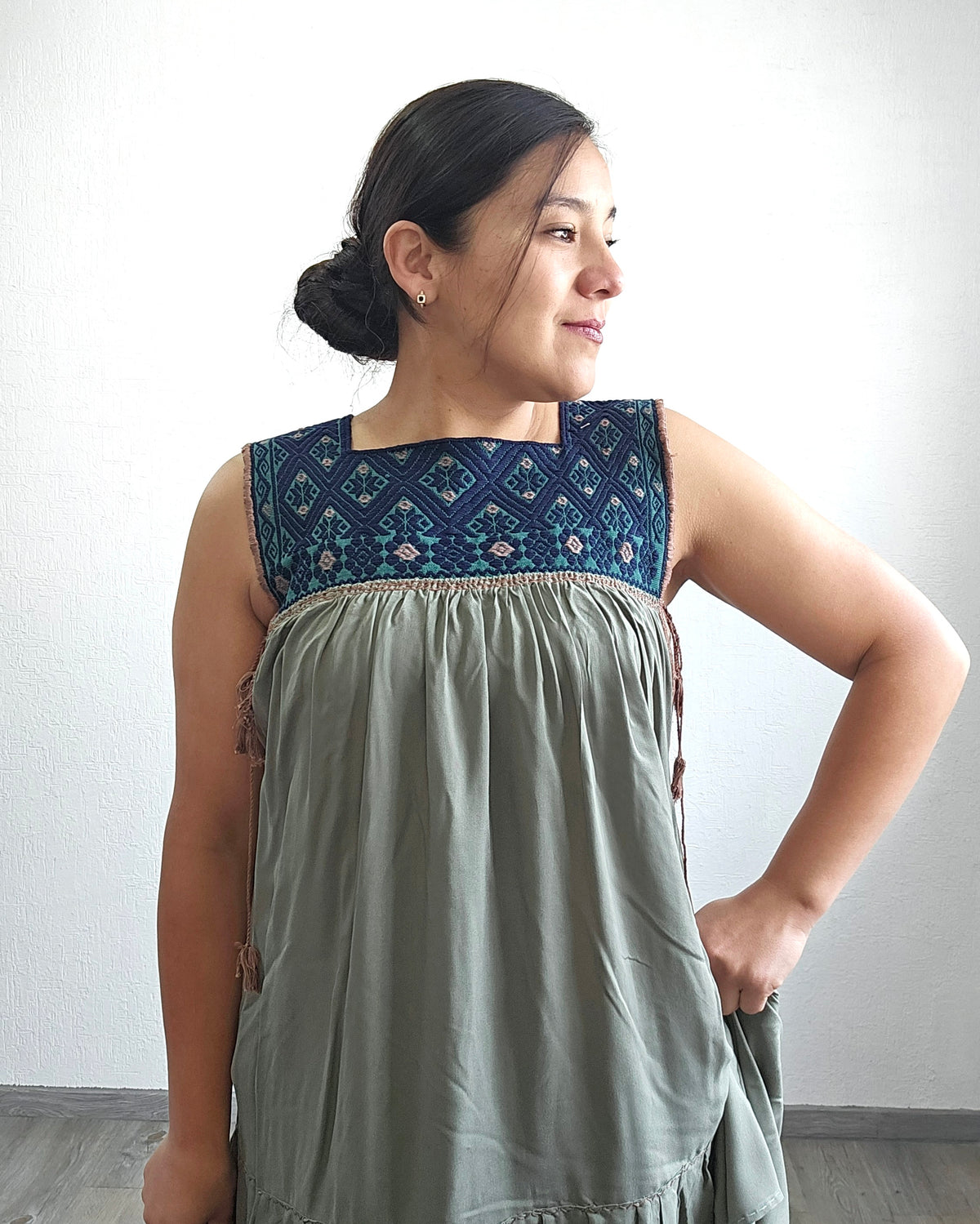 Vestido Teresa Menta Azul Marino Telar Unitalla