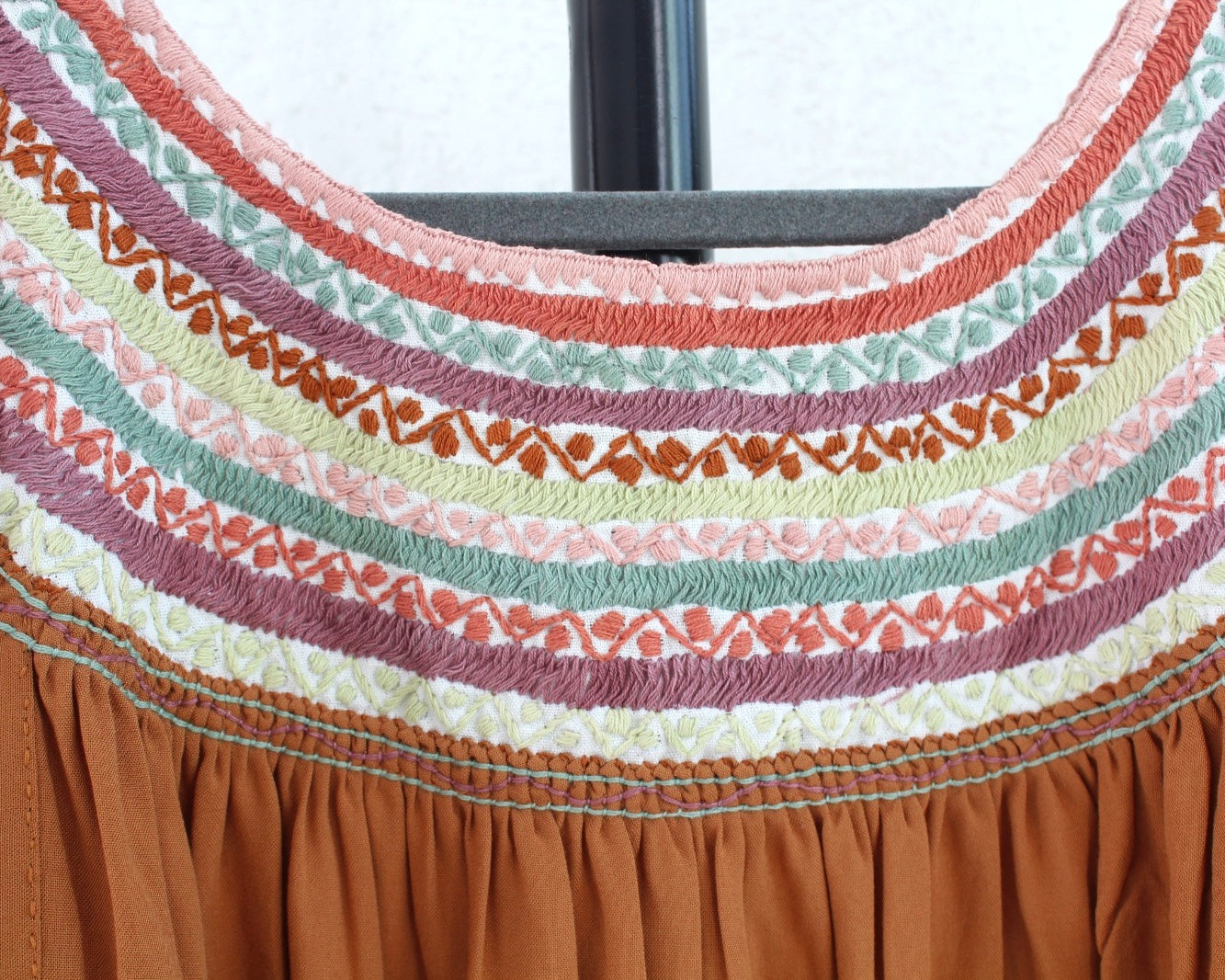 Blusa Catalina Marrón Colores