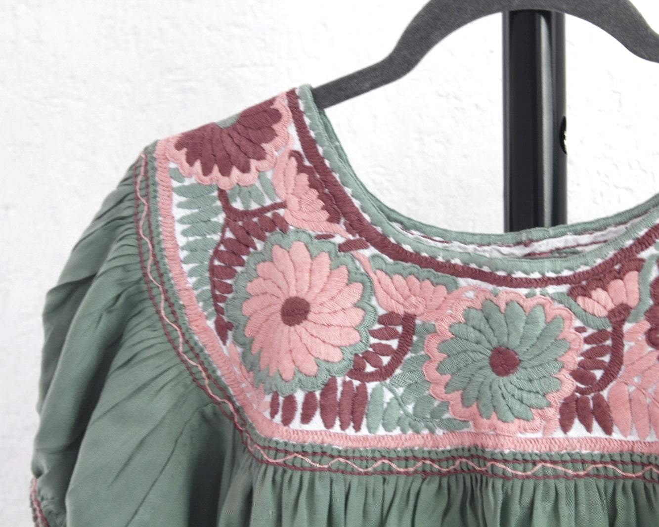 Blusa Aguacatenango Menta Rosa Vino