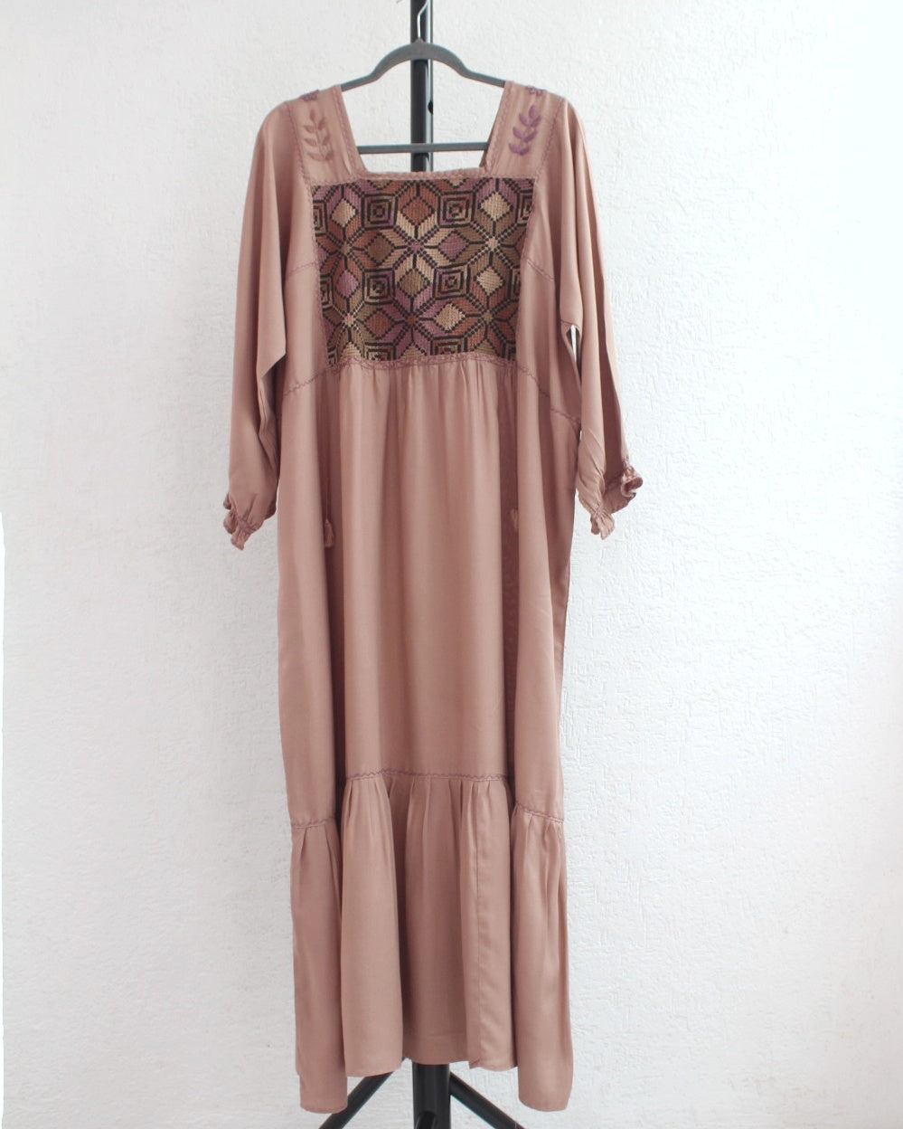 Vestido Julia Flores Manga XL / XXL Café Claro