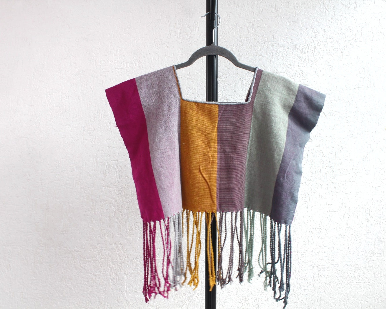 Crop Top Flores Gris Amarillo Fiusha