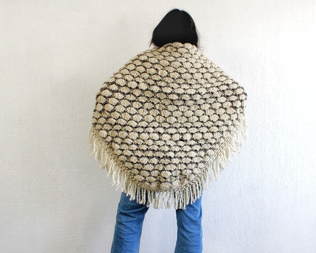 Capa de Lana Tejido Abanico Natural Gris