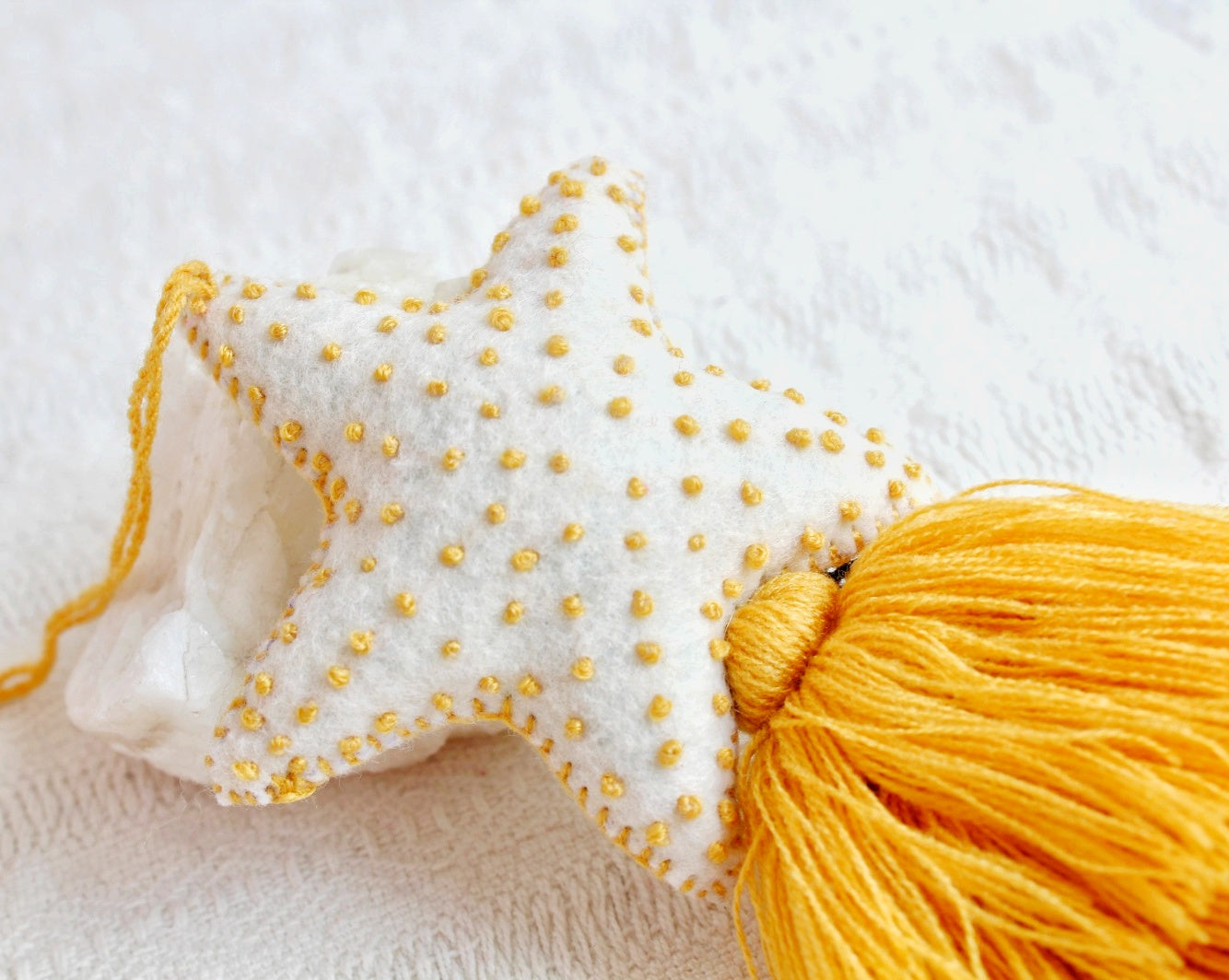 Estrella de Mar Amarillo