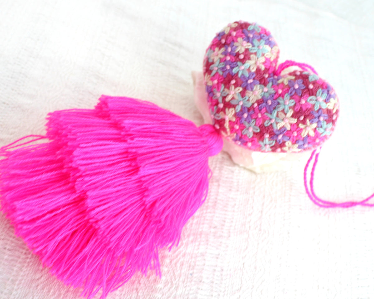 Corazón Florecitas Rosa Azul Crema