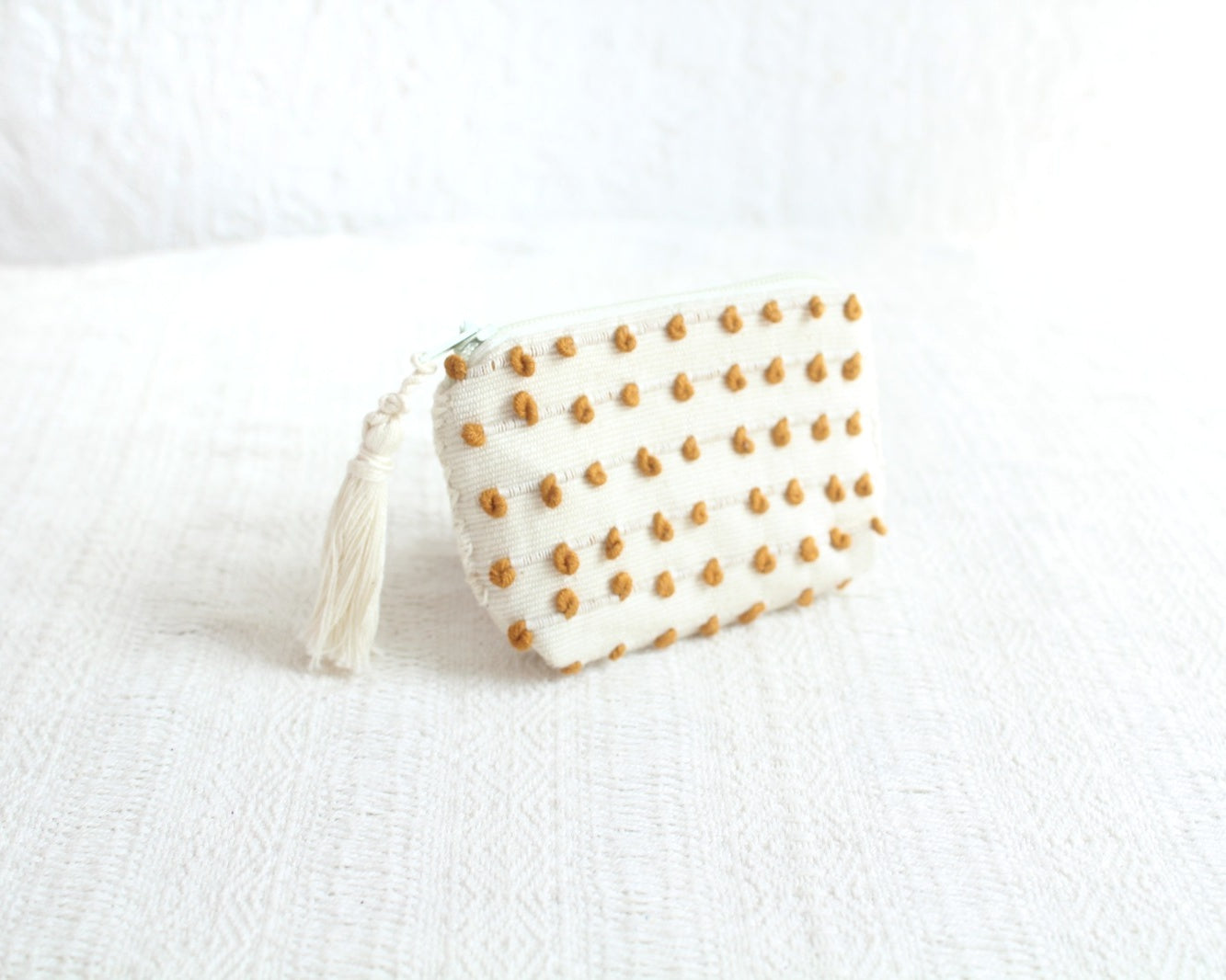 Mini Monedero Nuditos Blanco Amarillo