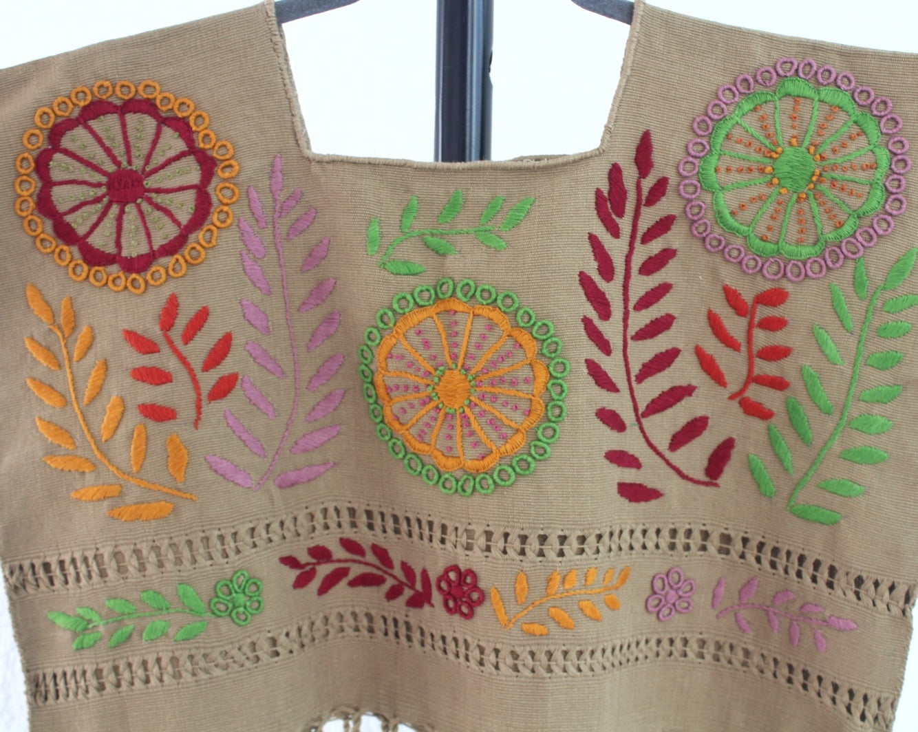 Crop Top Flores Rococo Verde Olivo