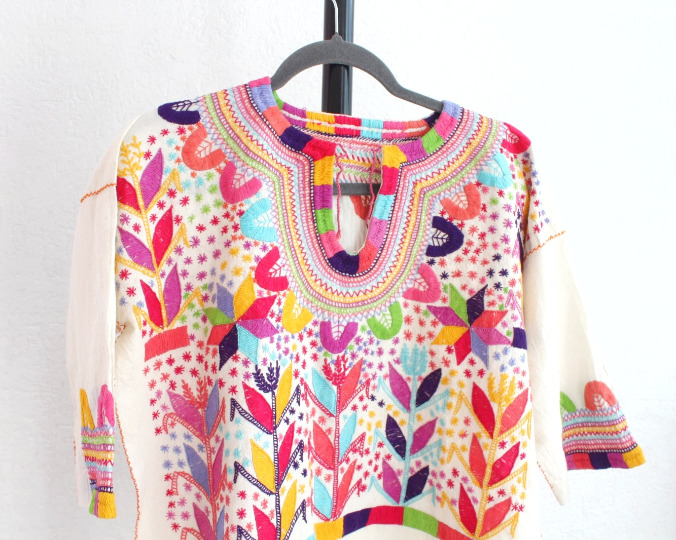 Blusa Milpa CH - M Morado Rosa Amarillo