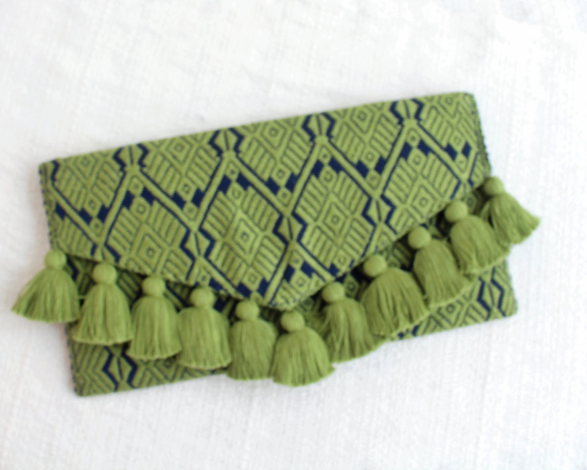 Clutch Artesanal Estrellas Verde Azul Marino