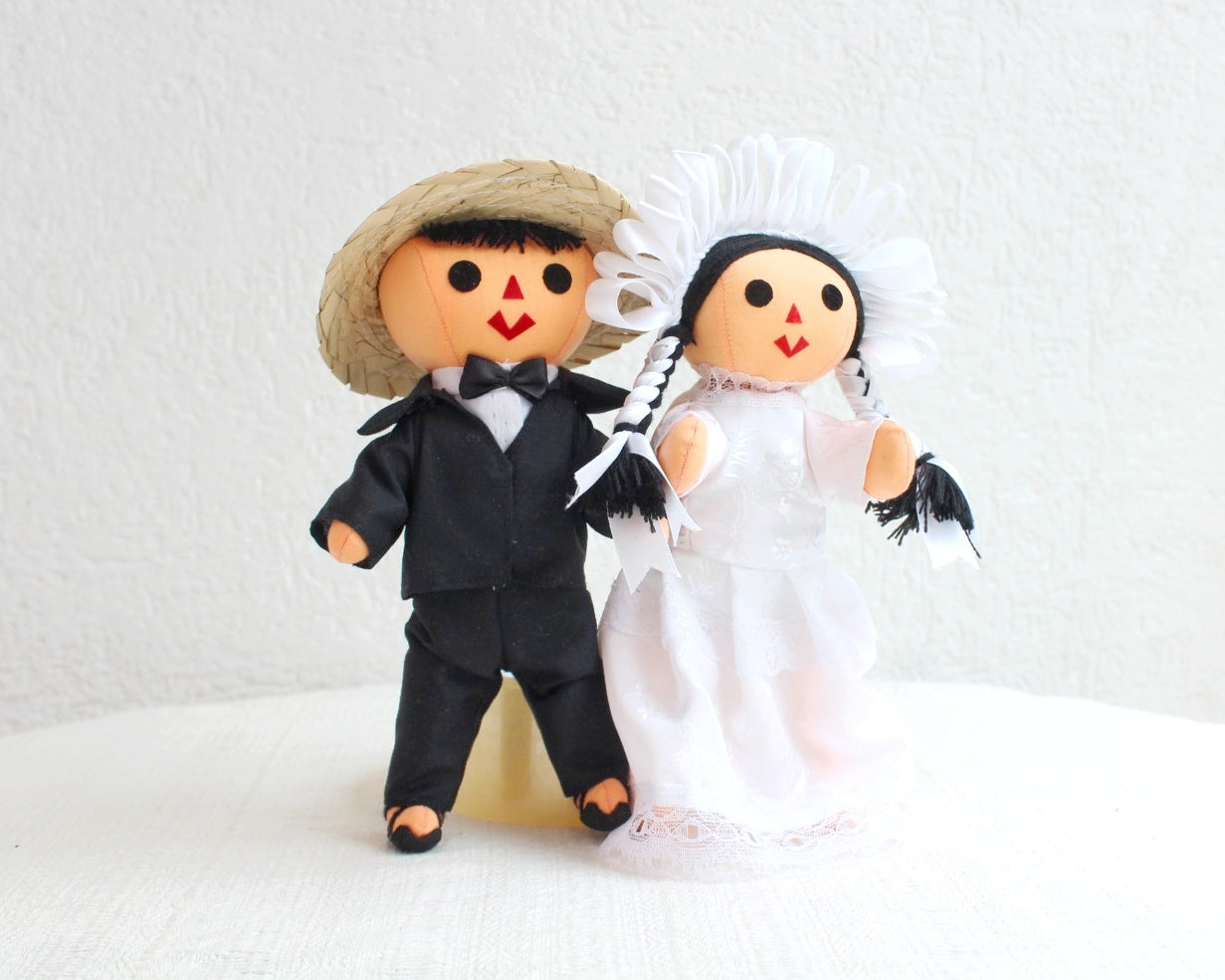 Paquete Muñeca Lelé y Panchito Novios