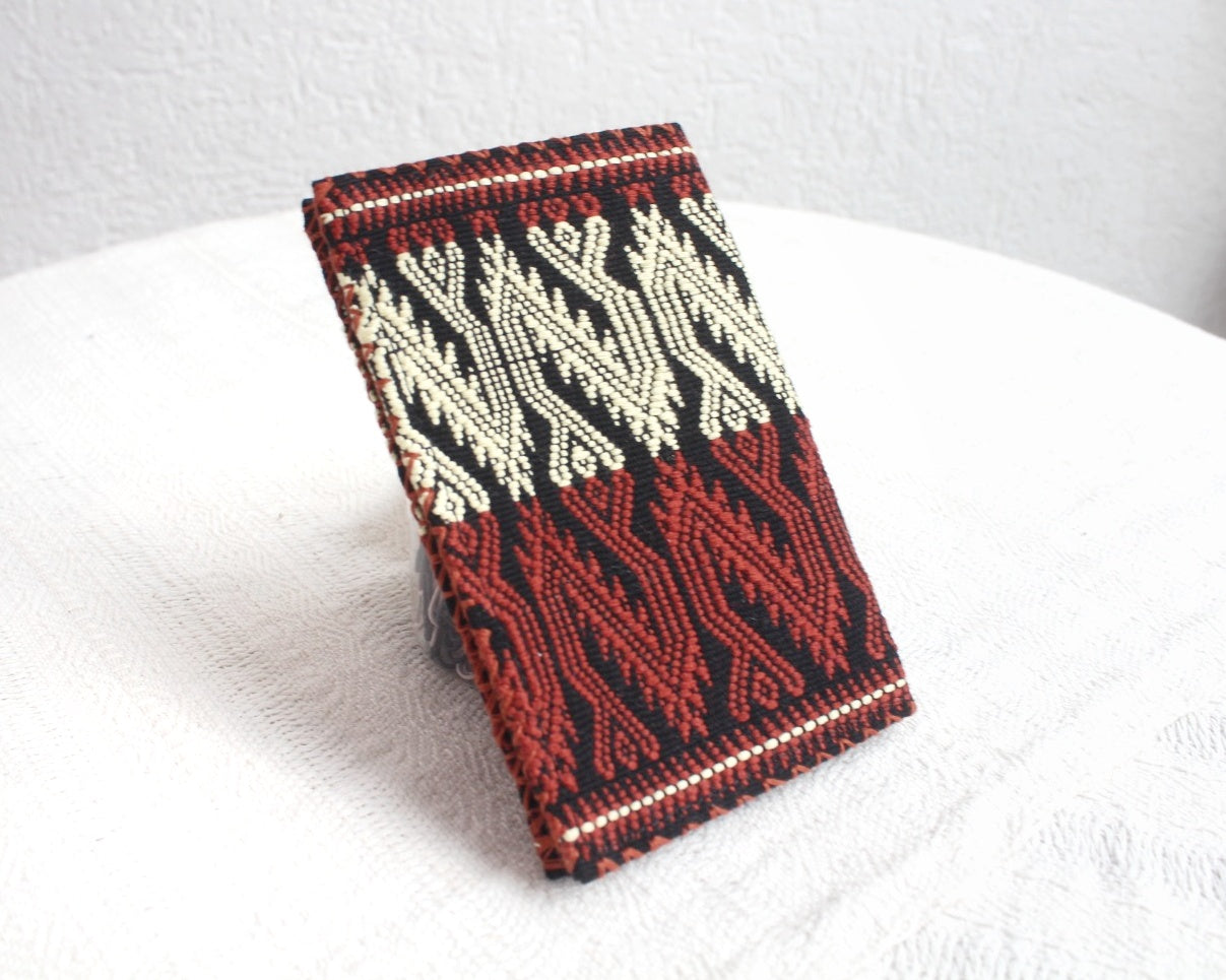 Porta Pasaporte Quetzalcóatl Marron Beige