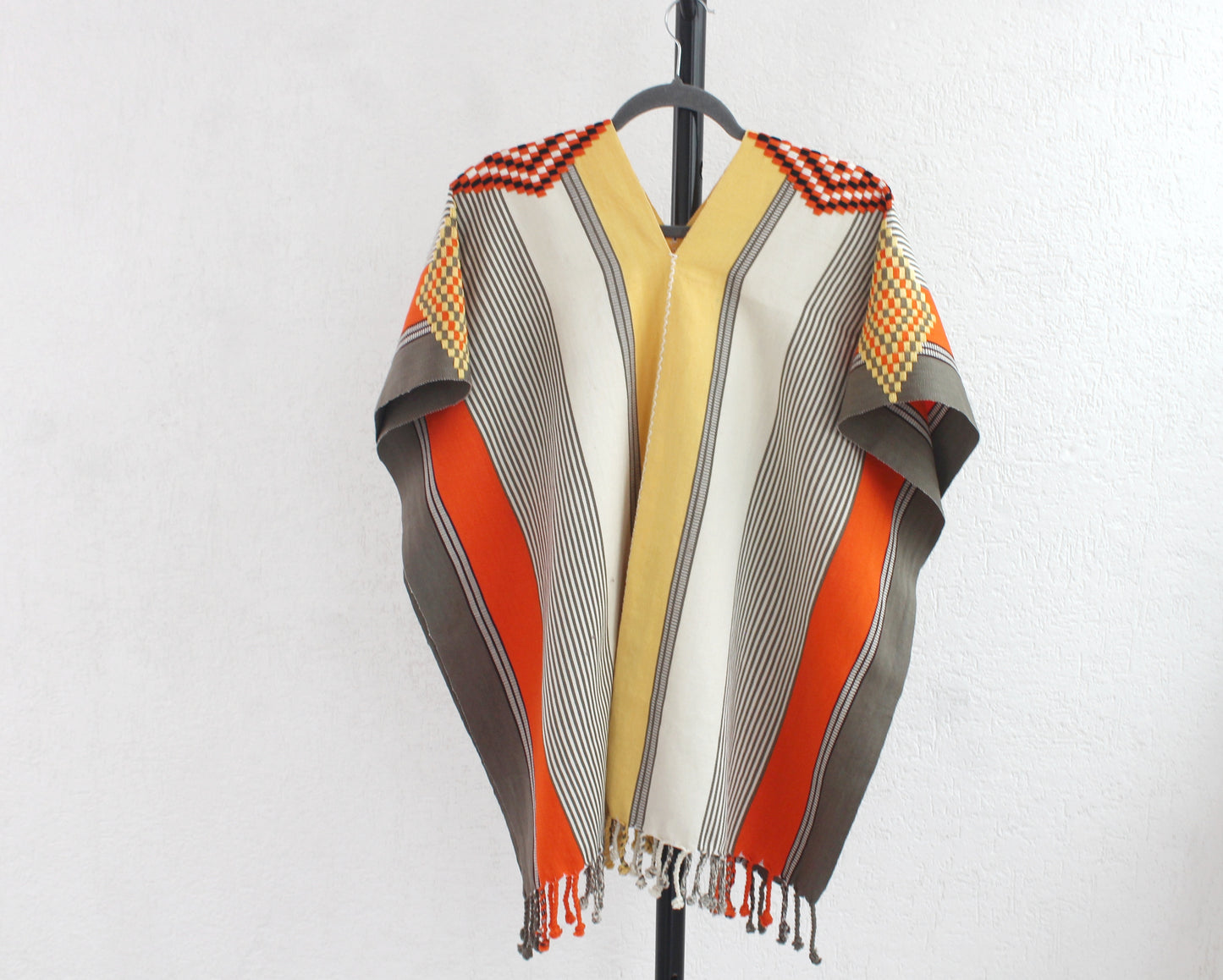Jorongo Lineas Amarillo Gris Naranja