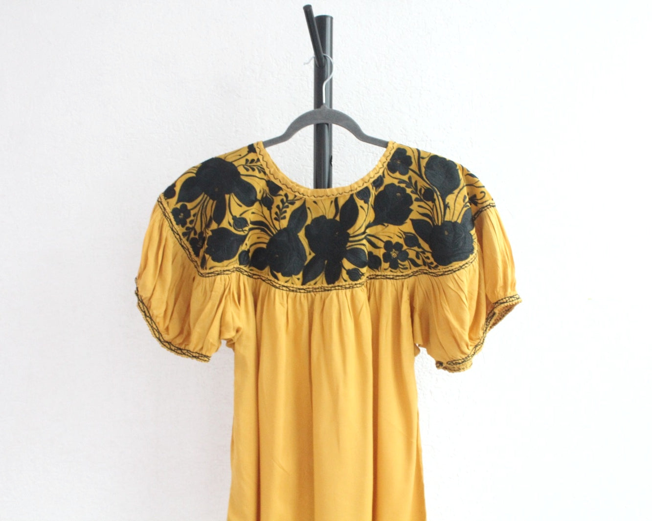 Blusa Abigail Flores Amarillo Negro  XXL - XXXL