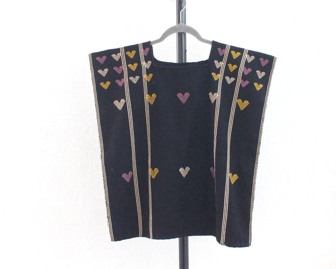 Huipil Corazones Negro Rosa Amarillo