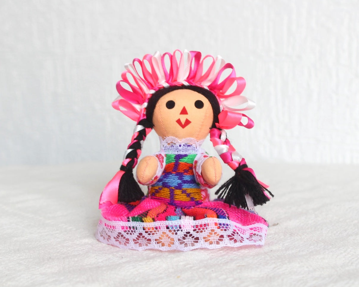 Muñeca Lelé Pequeña Rosa Blanco