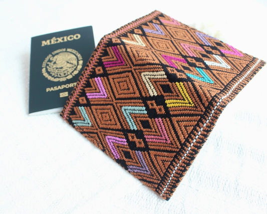 Porta Pasaporte Flores Cafe Colores