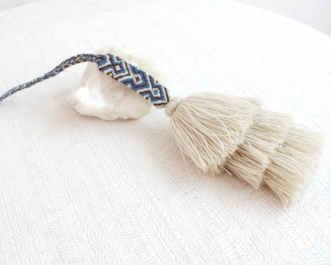 Campanitas con pulsera Beige Azul Cafe